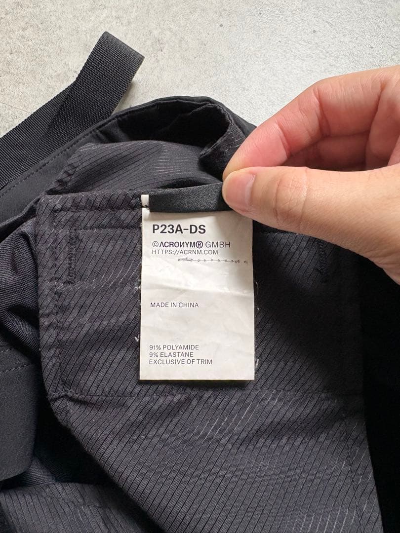 【正規代理店購入】acronym P23A-DS Mサイズ