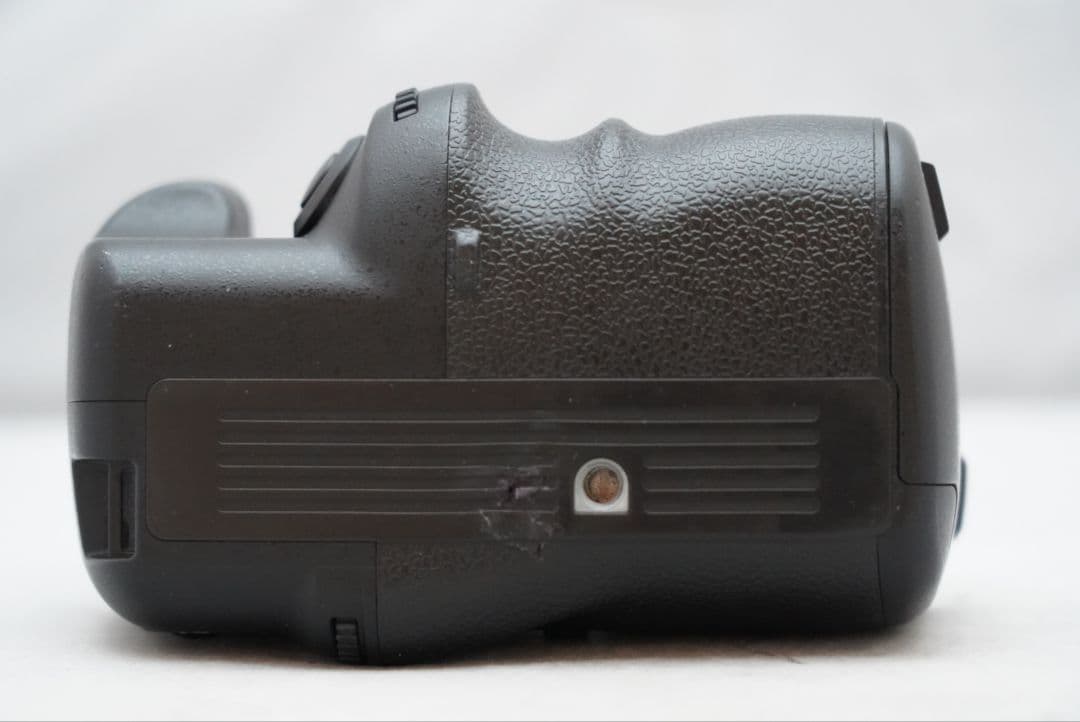 ☆実用品☆ ソニー バッテリーグリップ VG-C77AM　縦位置グリップ