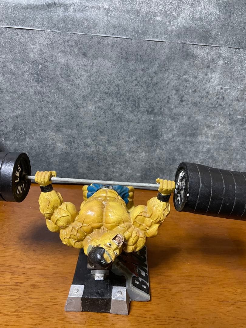 筋肉フィギュア バーベル持ち上げ