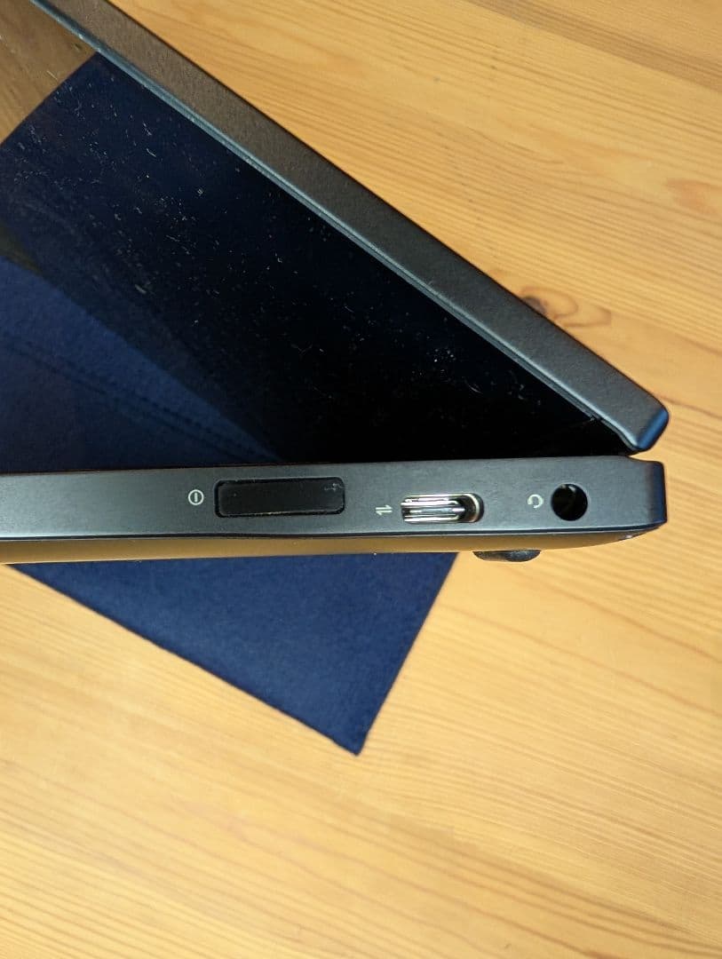 m*o様 OneMix4S オマケ付き 10インチ超小型軽量Windows11ノ