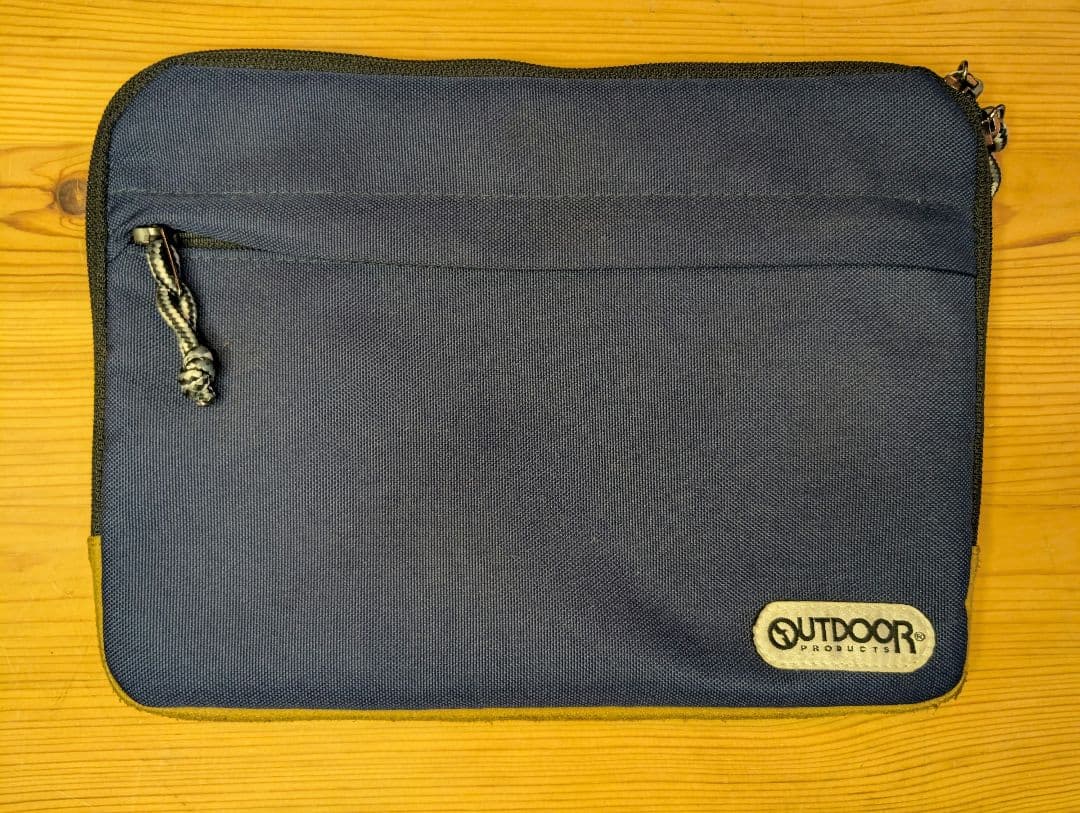 m*o様 OneMix4S オマケ付き 10インチ超小型軽量Windows11ノ