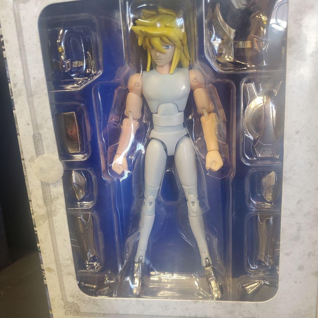 中古。聖闘士星矢。聖闘士聖衣神話、聖矢、氷河セット