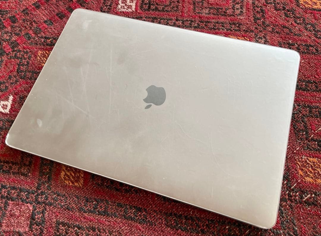 MacBook Pro 2019 16インチ　32GB 1TB おまけ付き