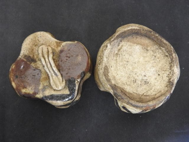 織部香合　時代箱　ＭＡ644