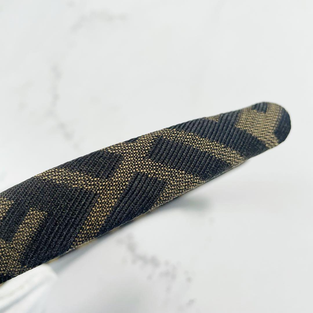 FENDI　フェンディ　カチューシャ　ズッカ柄　ヘアアクセサリー　ヘアバンド