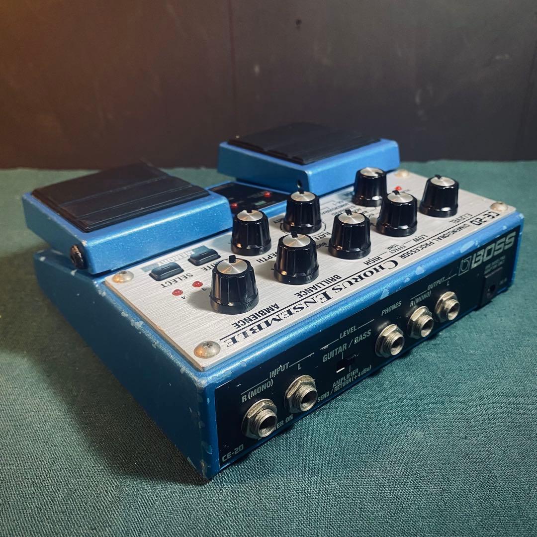 BOSS CE-20 6MODE ステレオコーラス (メモリー機能付き)