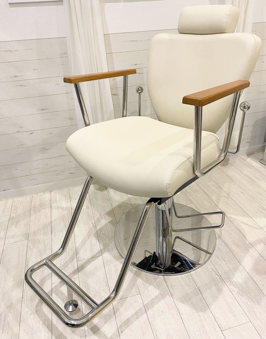 未使用 リクライニング スタイリングチェア / アイラッシュ・アイブロウ・理美容