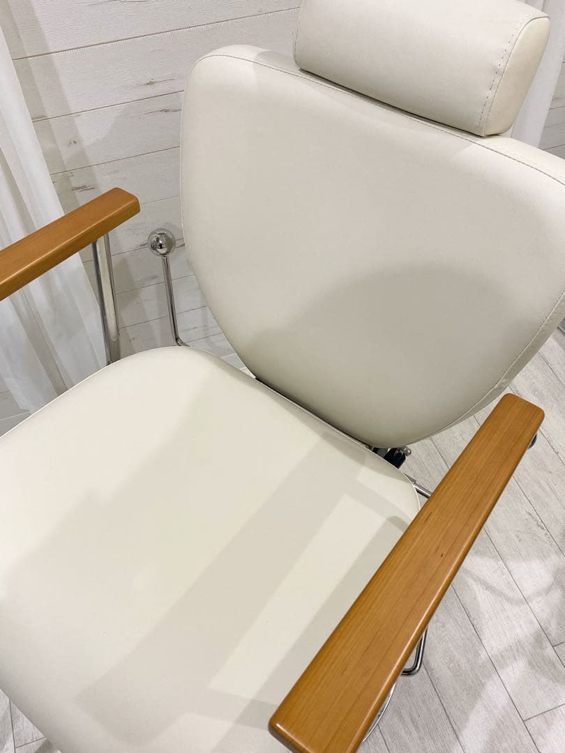 未使用 リクライニング スタイリングチェア / アイラッシュ・アイブロウ・理美容