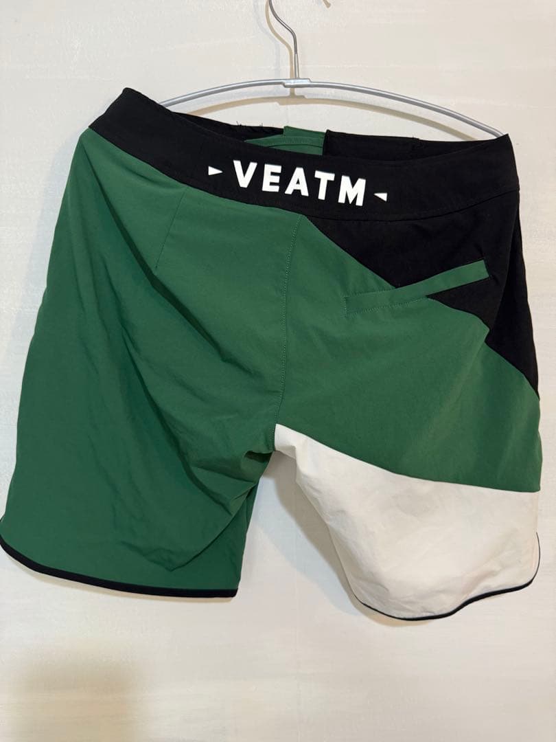 VEATM ビートム　マルチカラー水着 Mサイズ