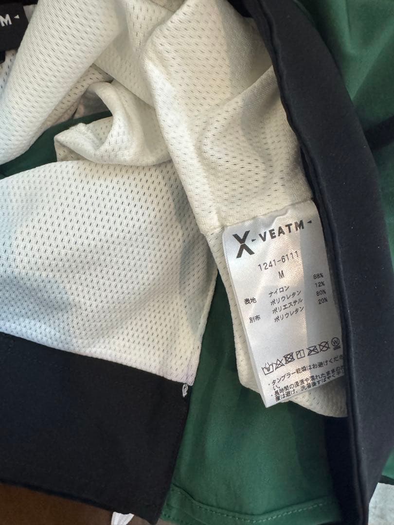 VEATM ビートム　マルチカラー水着 Mサイズ