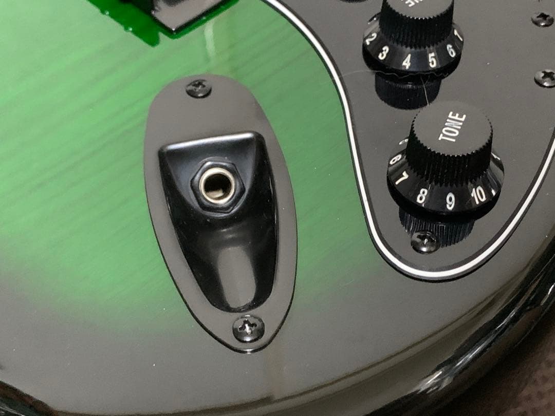 SELDER セルダー ストラトキャスター タイプ エレキギター 黒 緑 igb