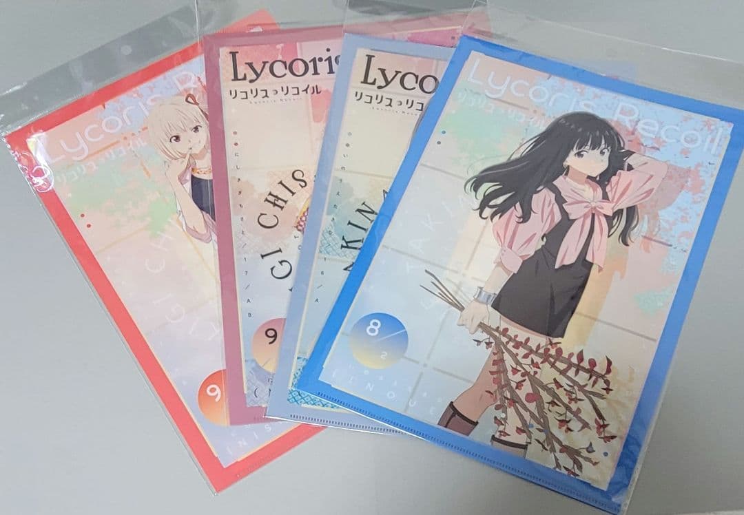 リコリス・リコイル クリアファイル 描き下ろし 錦木千束 井ノ上たきな 夏・冬