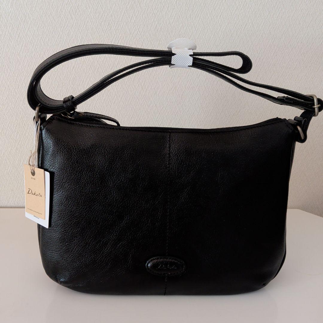 Dakota ブラック ショルダーバッグ・イエローポーチ2点セット