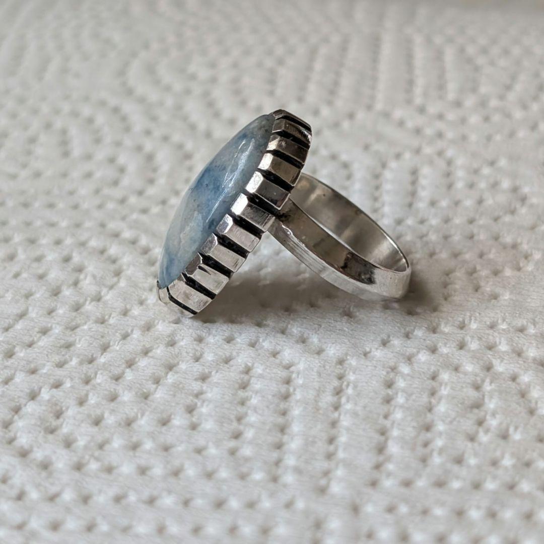 ハンドメイドの糸魚川翡翠リング　インディアンジュエリー風　オールハンドメイド！