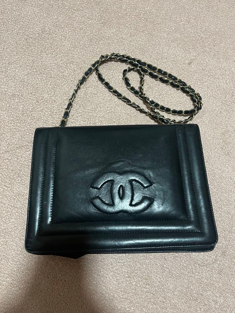 Chanel ブラック レザー ショルダーバッグ 本日お値下げ