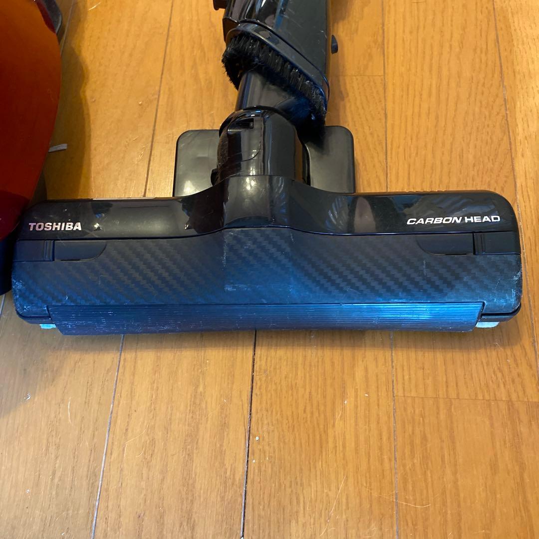 TOSHIBA　サイクロン掃除機　トルネオ　VC-C7(R)　2019年製