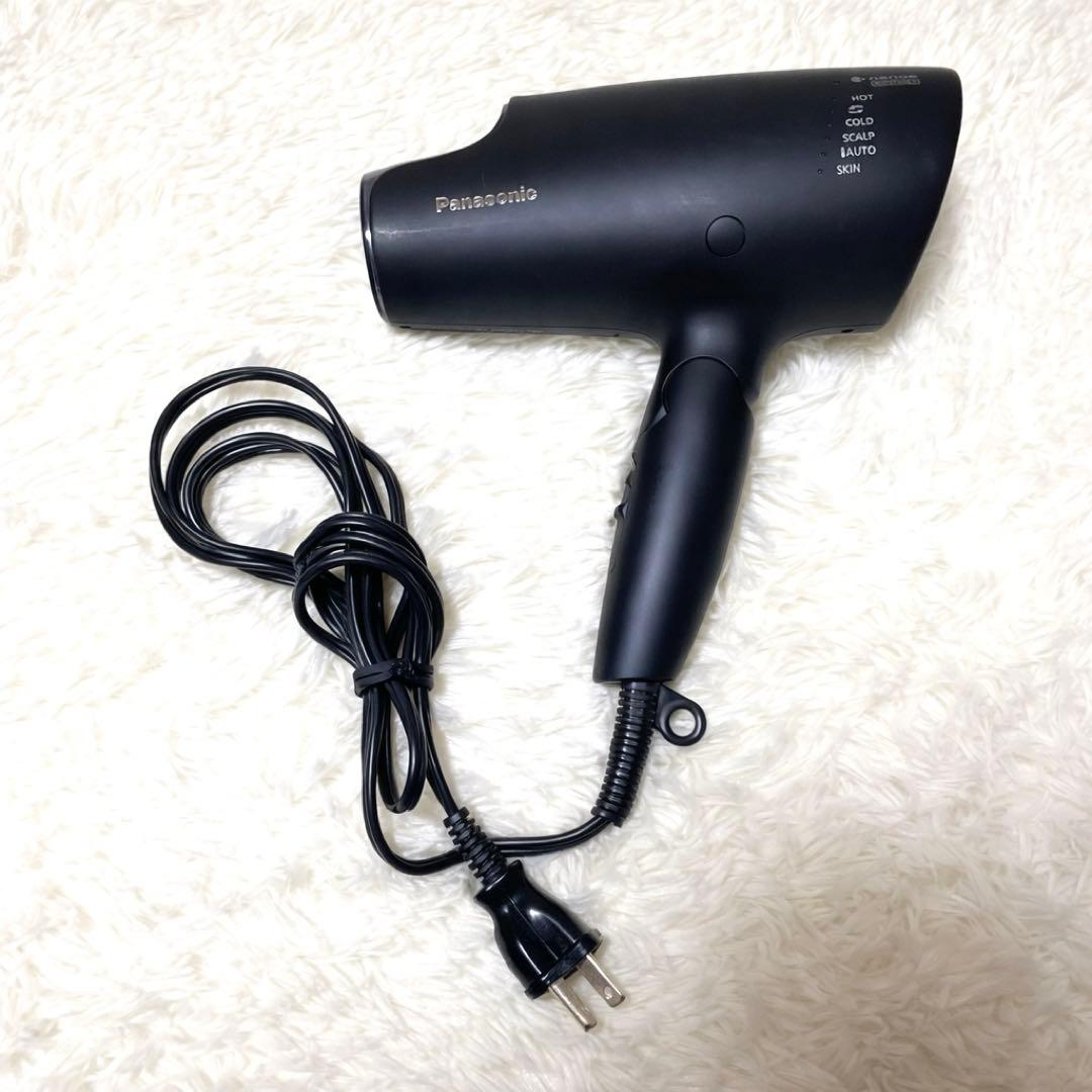 22年製　Panasonic ドライヤーナノケア EH-NA0G ネイビー