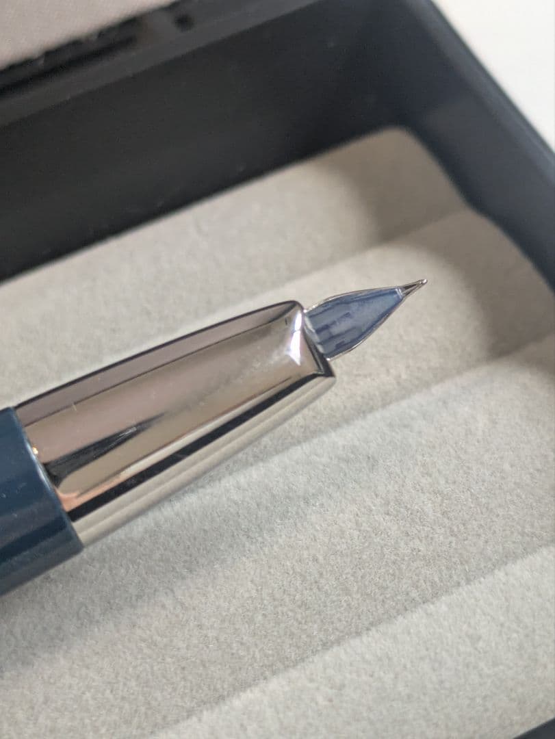 パイロット キャップレスデシモ 北野坂ナイトブルー 万年筆　EF