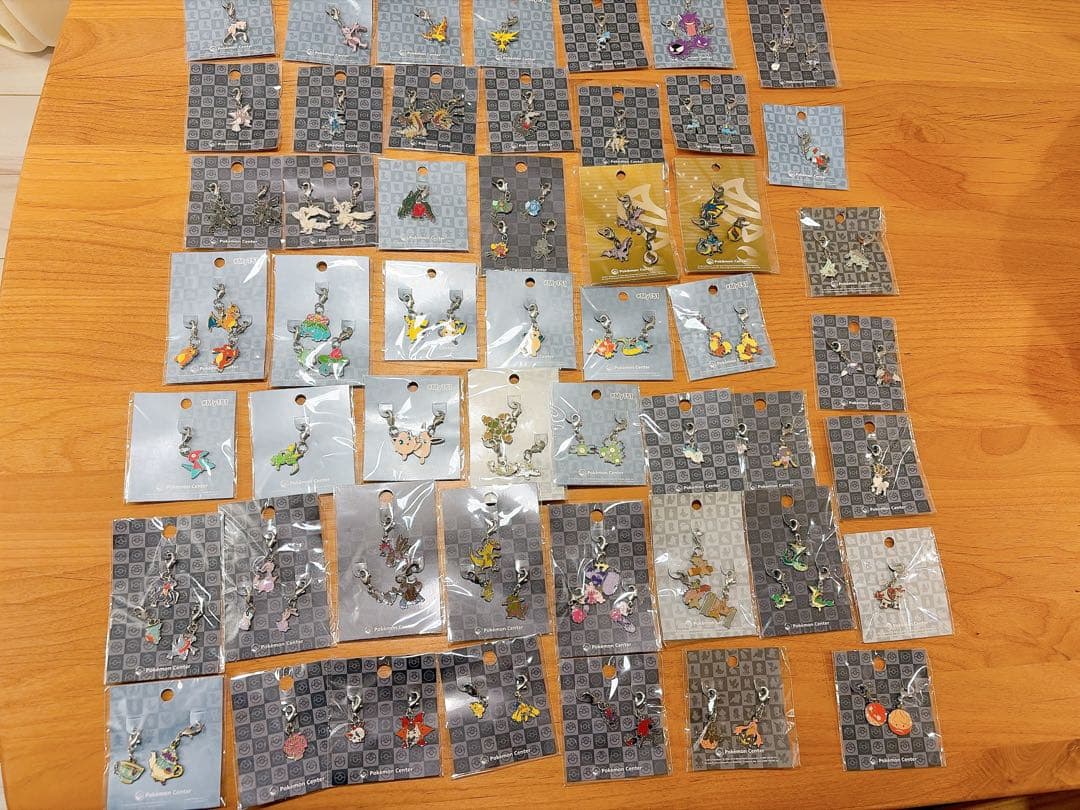 ポケモン全国図鑑　メタルチャーム　大量セットまとめ売り　未開封