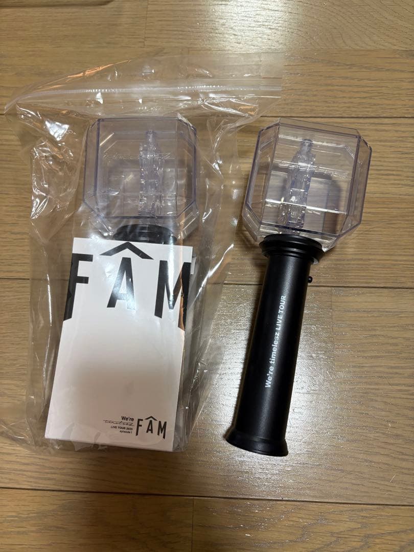 We're timelesz FAM 2025 ペンライト