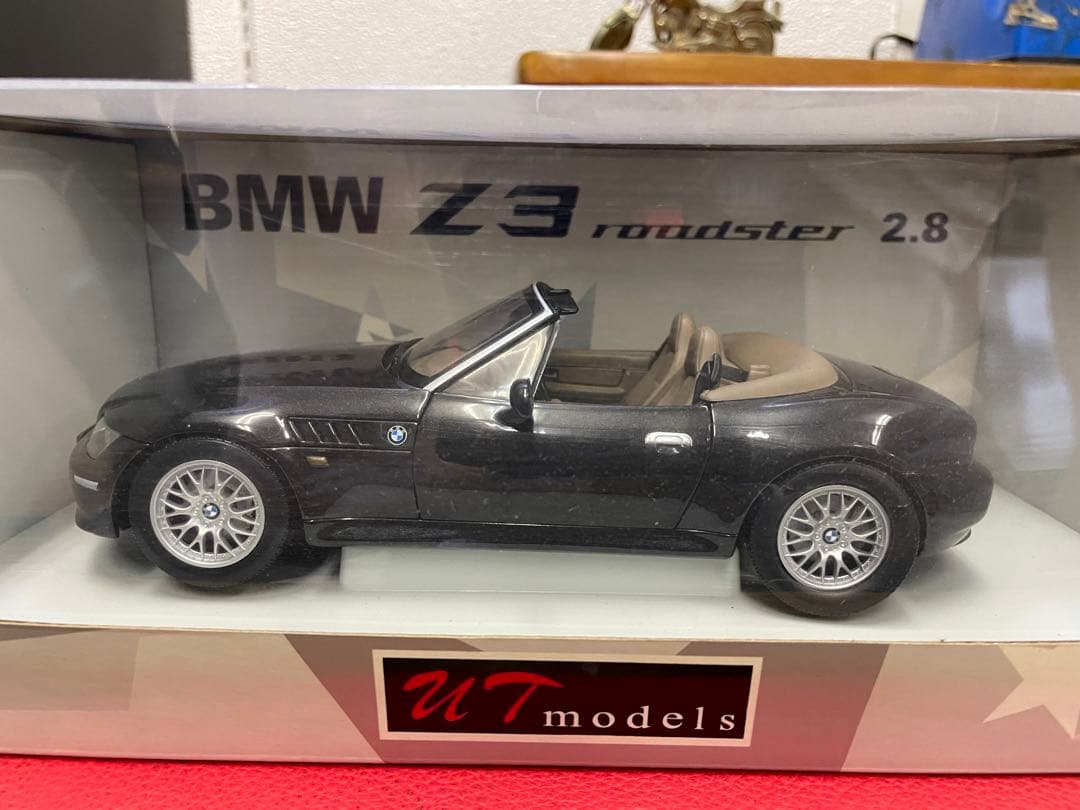 UTモデル　BMW Z3ロードスター