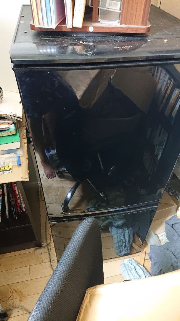 SHARP ブラック冷蔵庫 SJ-14W