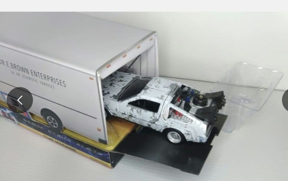 D.R.E. BROWN ENTERPRISES 1/24スケールタイムマシン