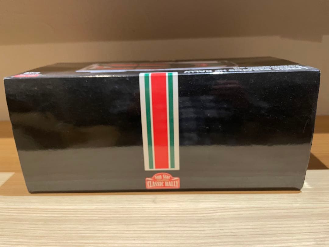 ミニカー LANCIA STRATOHF RALLY 1:18