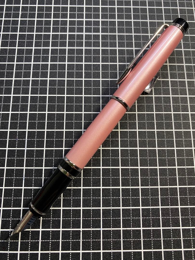 PILOT GRANCE NC SAKURA 万年筆　字幅F