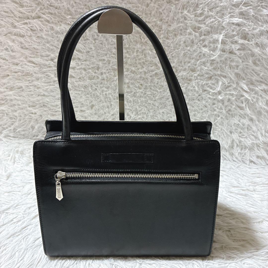 miwako ☆ ジャンポールゴルチエ　メタルプレート　ハンドバッグ　無地