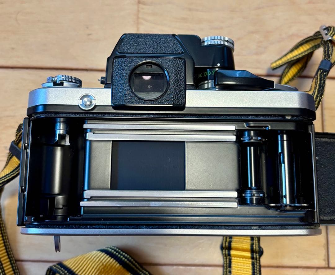 Nikon F2 一眼レフカメラ Nikkor-55mm f/1.2レンズ付き