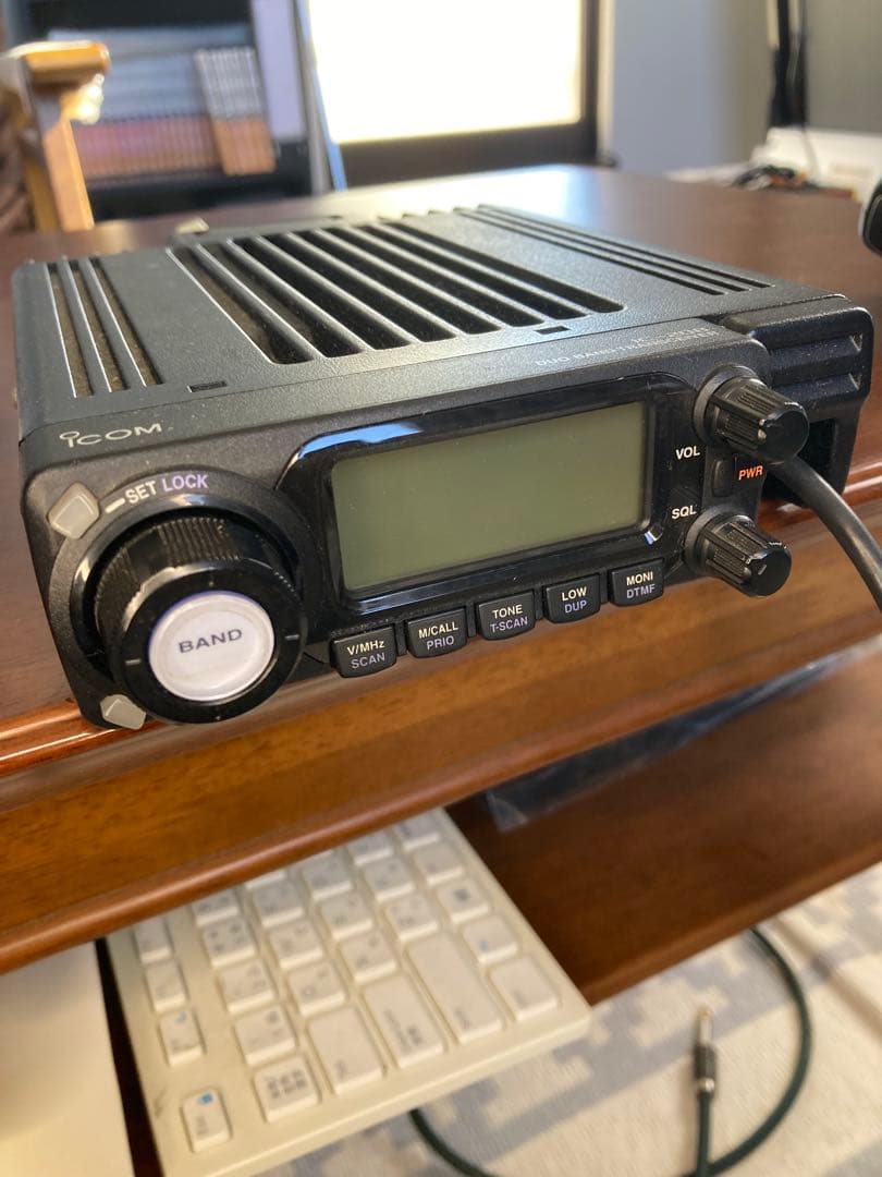 トランシーバー ICOM ID-800D