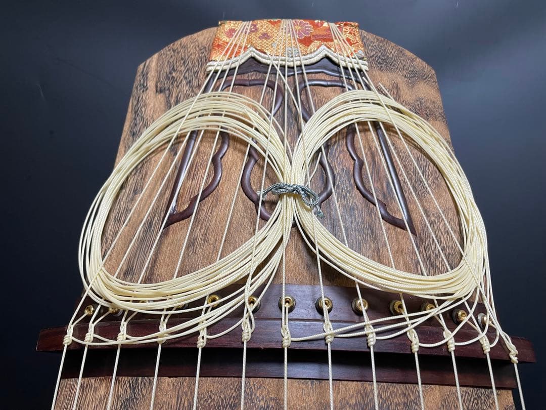 くり甲　琴　13弦　すだれ彫