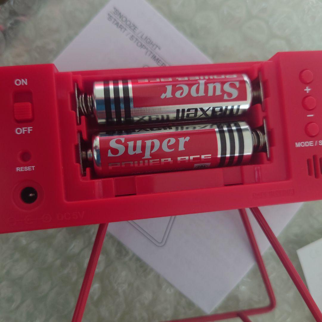 インテリア時計 Supreme / Seiko Marathon Clock Red