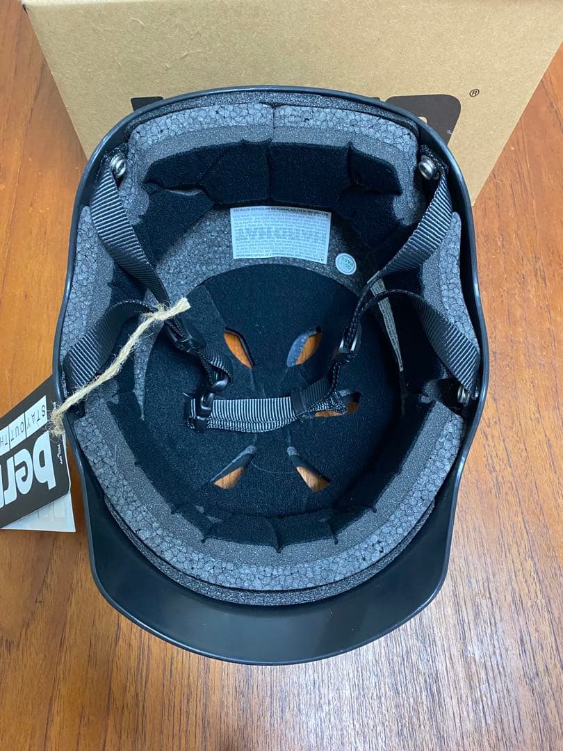 bern ヘルメット Lサイズ マットブラック