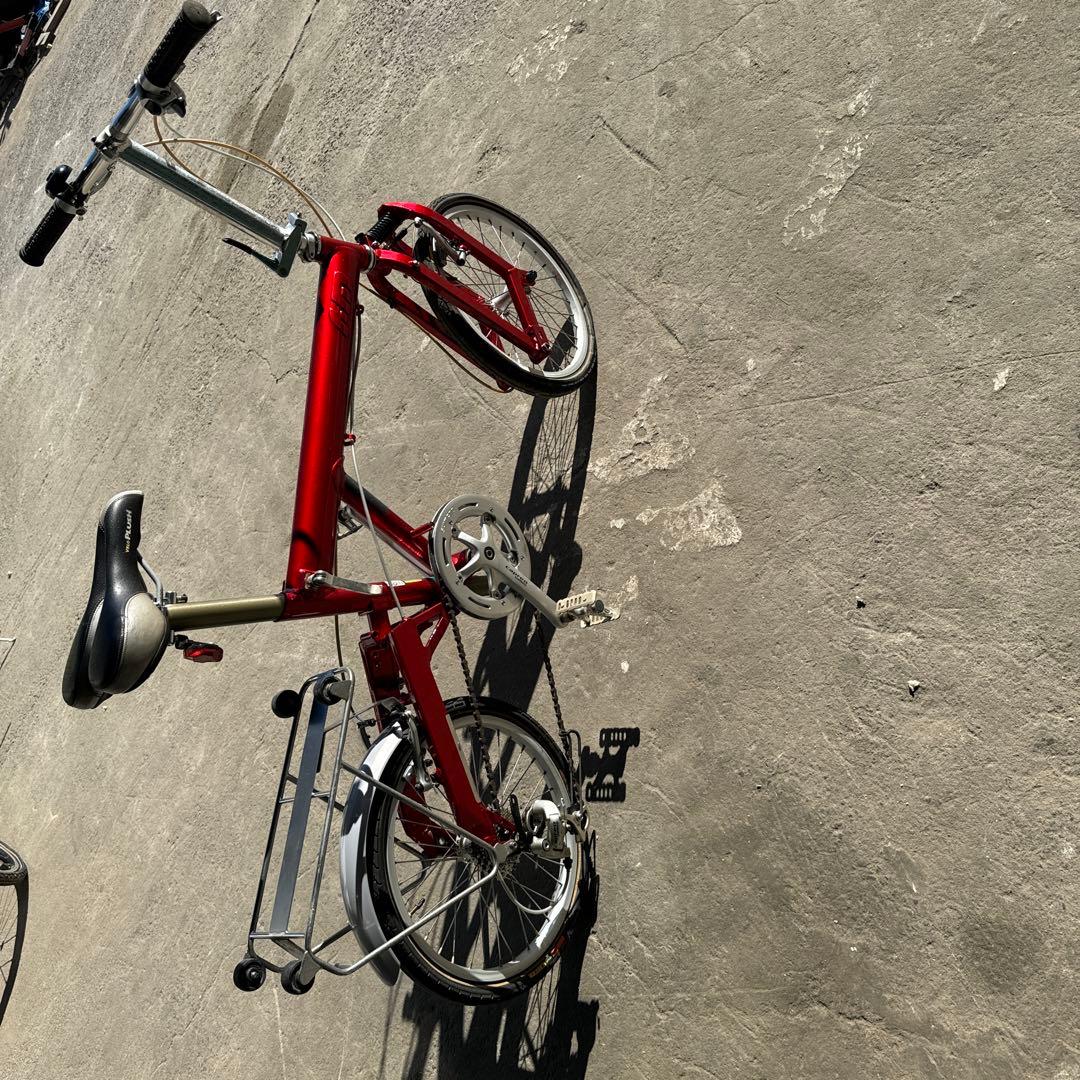 赤 折りたたみ自転車