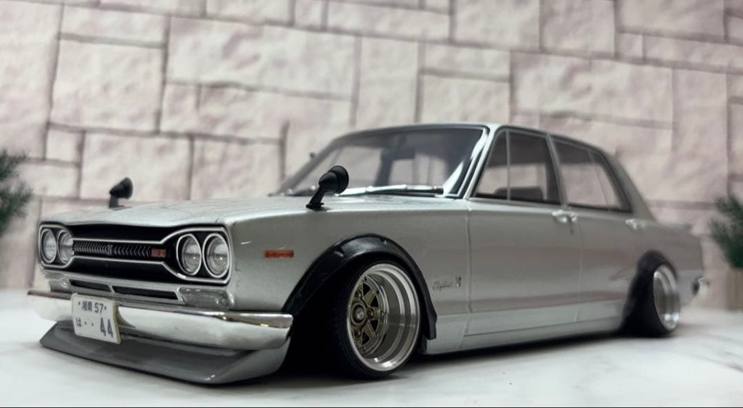 1/18 サムライ　ハコスカ4dr GTR オバフェンMK-Ⅲ深リムカスタム