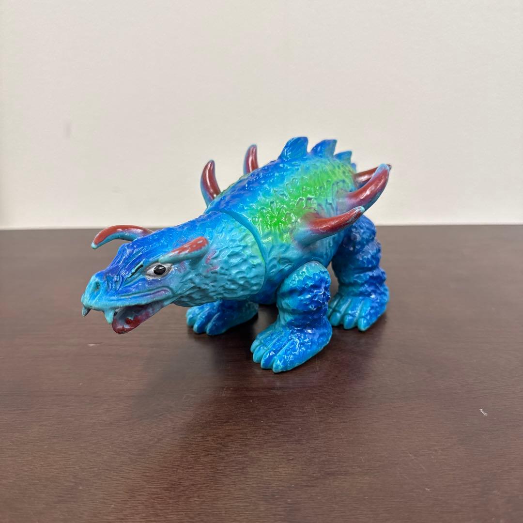 当時物　ブルマァク　怪獣　マグネドン　ソフビ