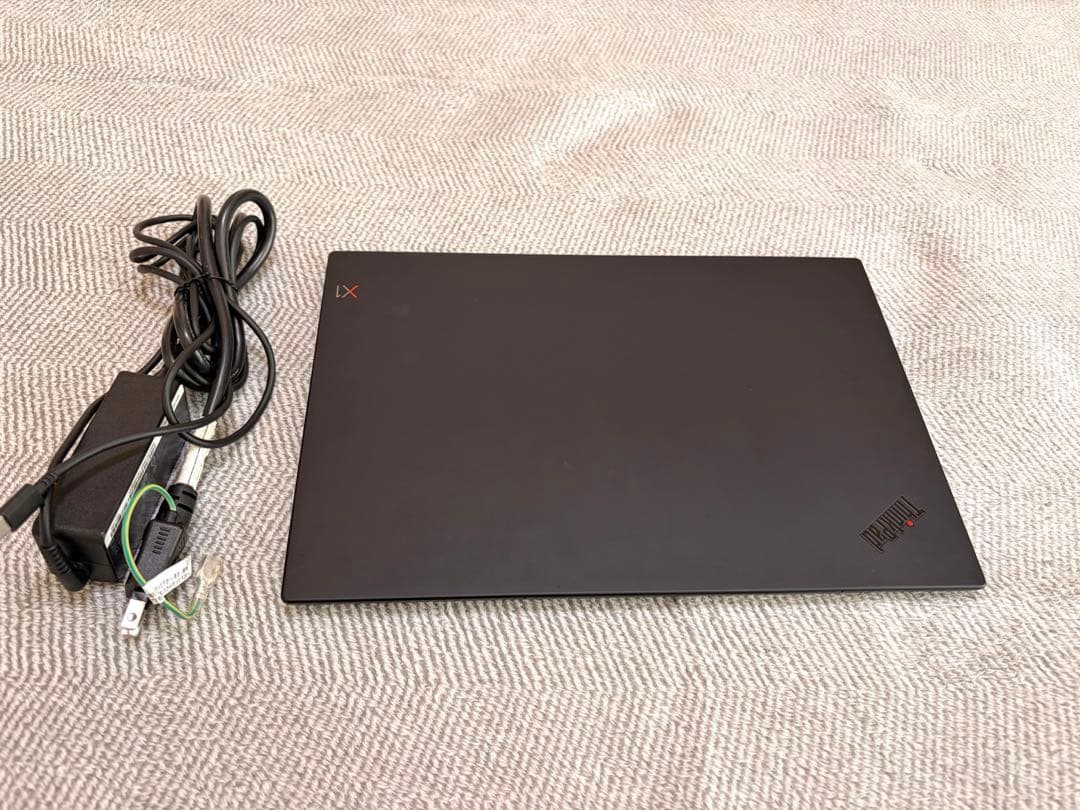 ThinkPad X1 Carbon Gen7 16GB Office付き