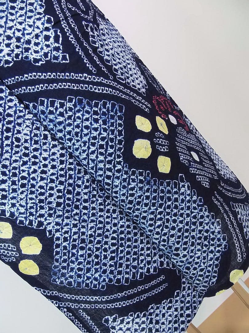 美品　有松絞り浴衣　花文様　蜘蛛絞り　藍染　夏にぴったりの涼やか浴衣　SS寸