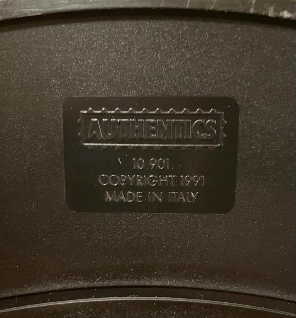 AUTHENTICS WAVE オーセンティックス マガジンラック