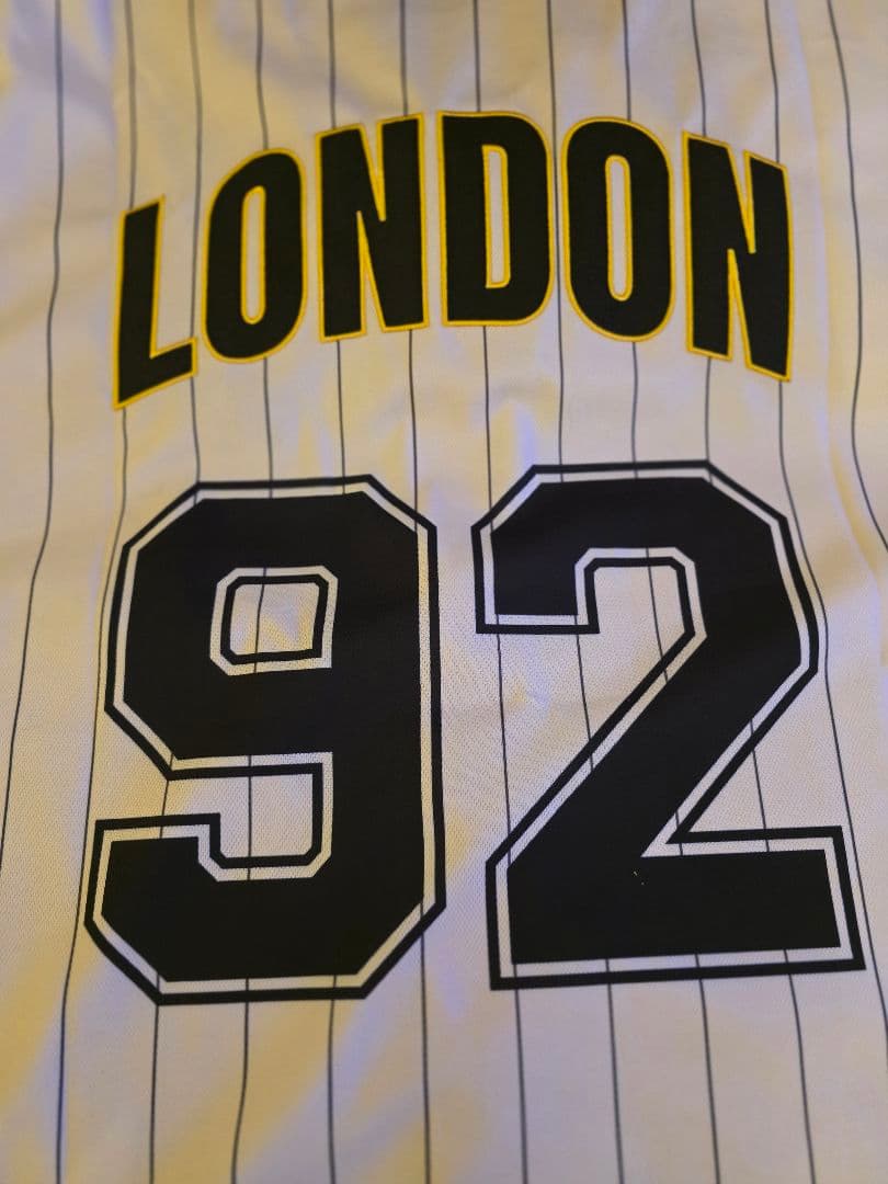 【ロンドン限定】ジン　BTS　runseokjin　アイドル