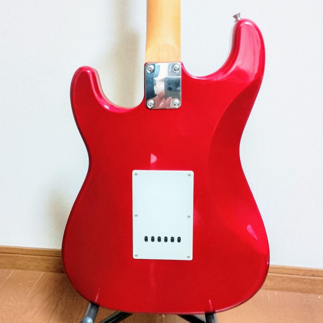 Photo Genic　ストラトキャスタータイプ　エレキギター　弦は新品！