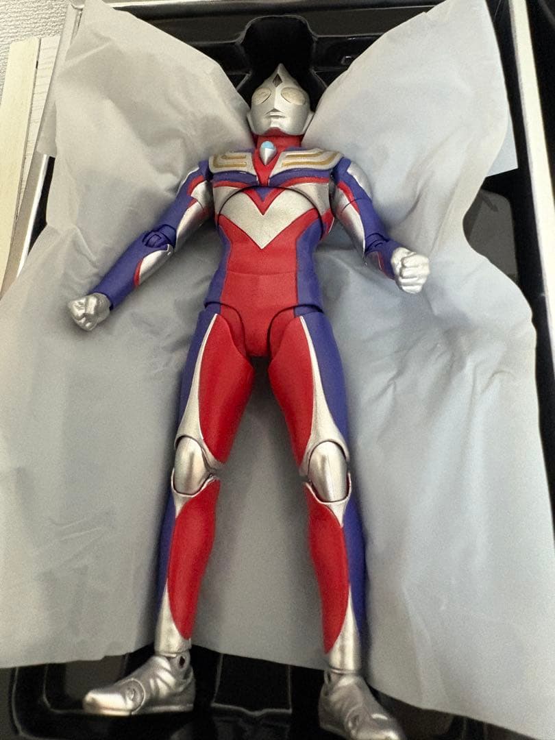 S.H.Figuarts 真骨彫製法 ウルトラマンティガ フィギュアーツ