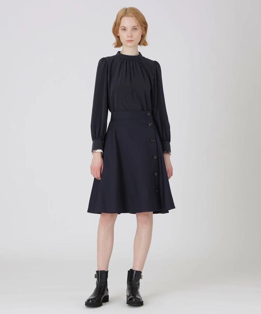 新品ブルーレーベル　ベージュクレストブリッジチェックリバーシブルスカート　36