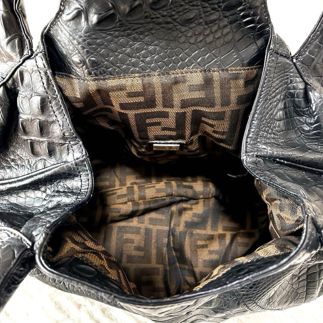 FENDI フェンディ スパイバッグ クロコ型押しレザー ブラック