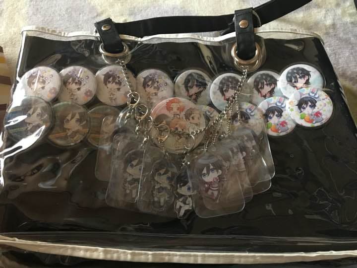 白スーツ 缶バッジ Bプロ 唯月 痛バ