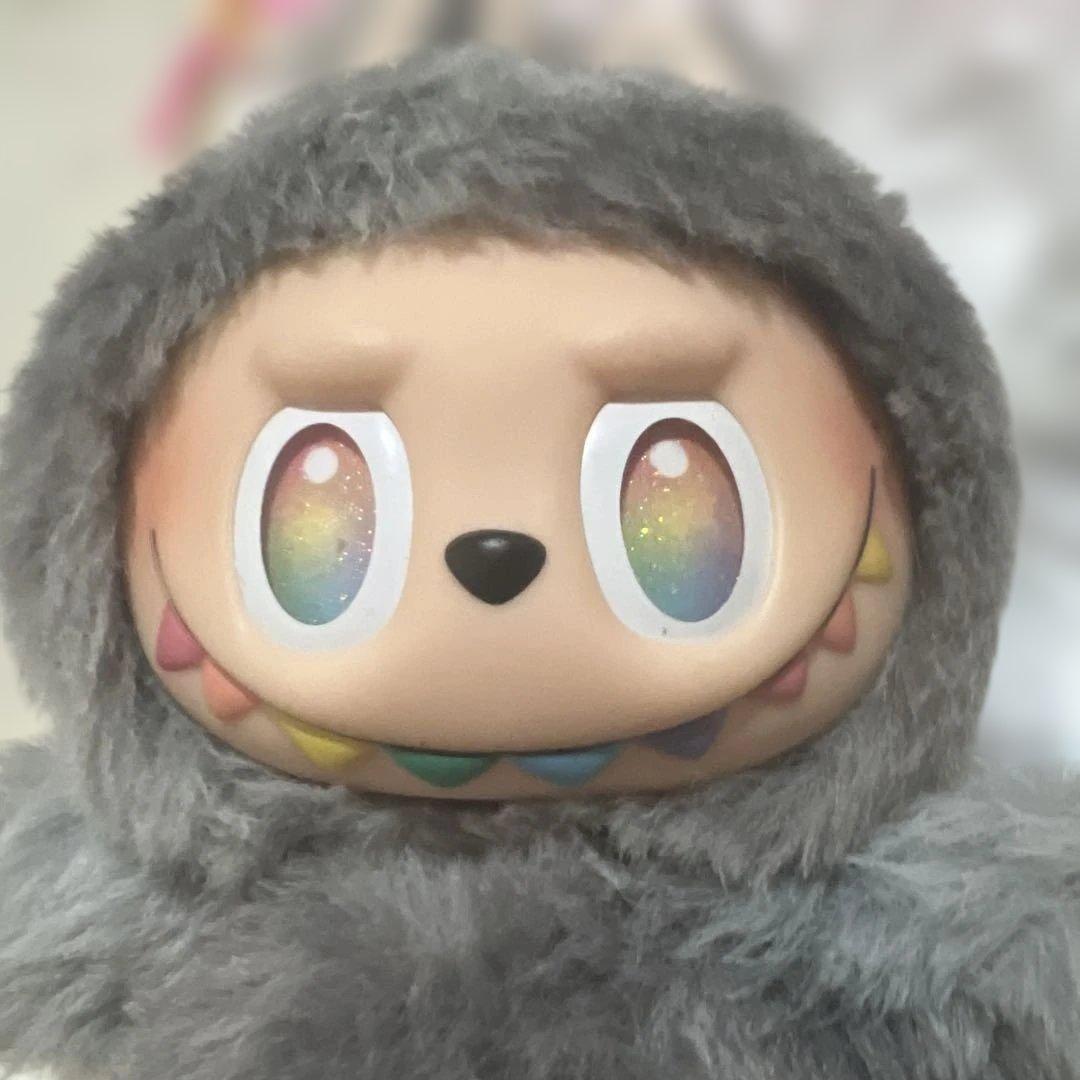 ぺ*け様 【正規品】Labubu Big into Energy ラブブ シーク