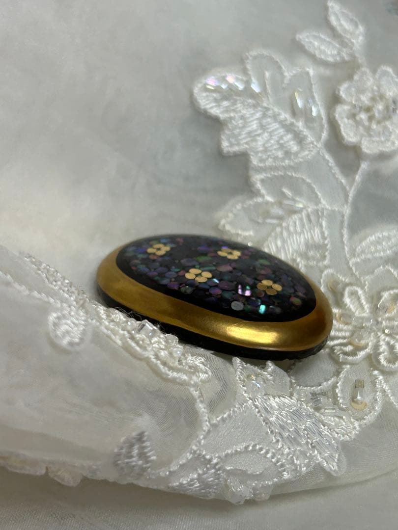 本鼈甲の螺鈿細工のブローチ永成作家物