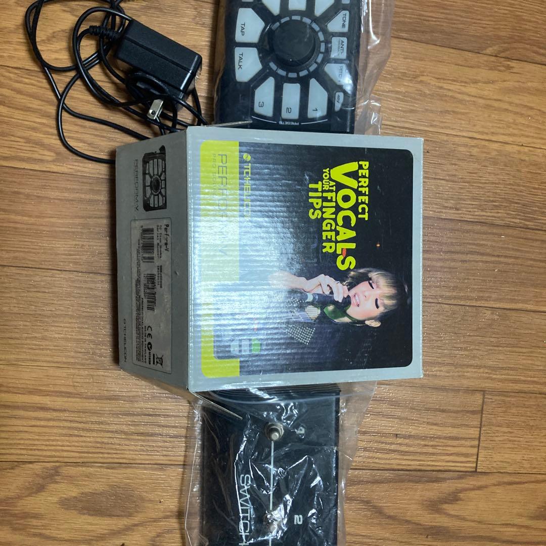 『最終価格』 TC-HELICON PERFORM-V ボーカルエフェクター